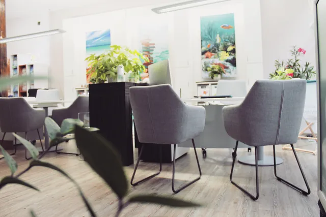 Beratungstisch im Reisebüro Arnstadt