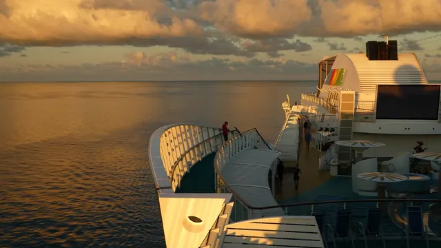 Sonnenuntergang an Deck einer AIDA Kreuzfahrt