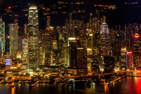 Skyline von Hongkong bei Nacht